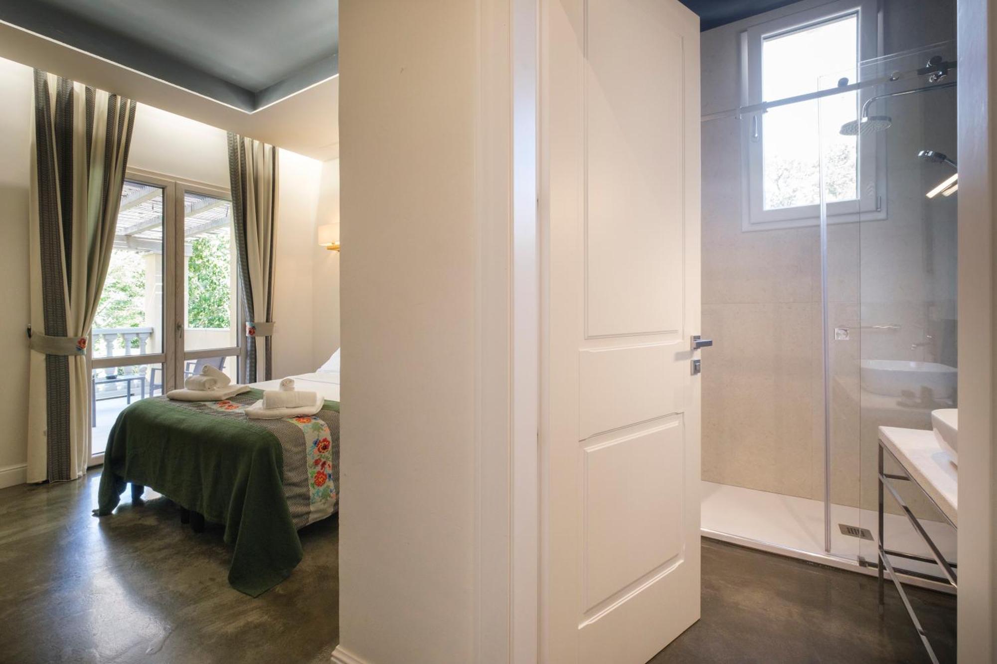 Kemani Villa Sara Olbia Phòng bức ảnh
