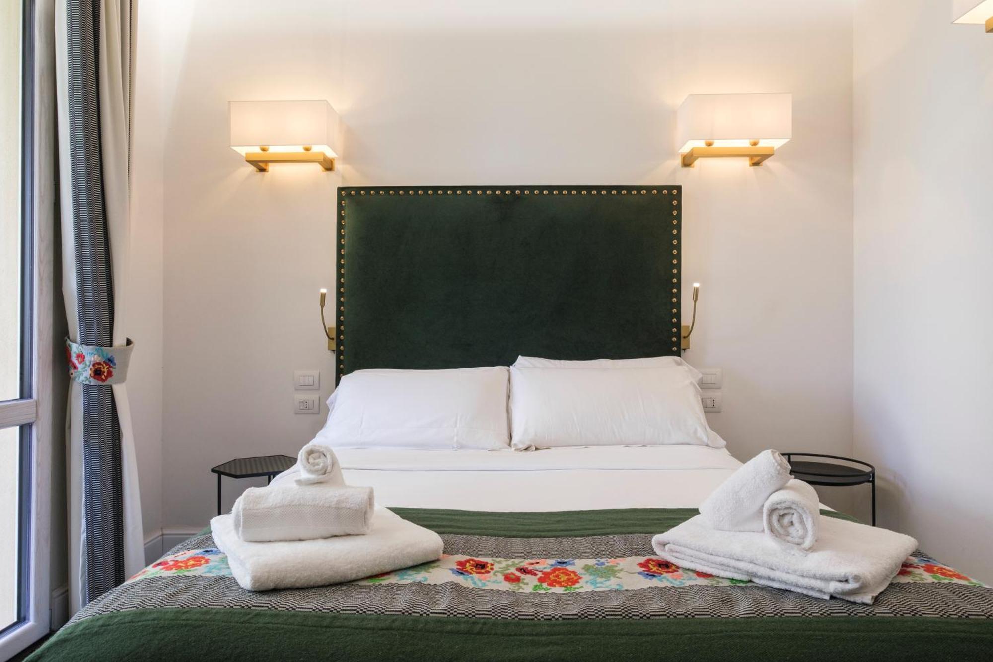 Kemani Villa Sara Olbia Phòng bức ảnh