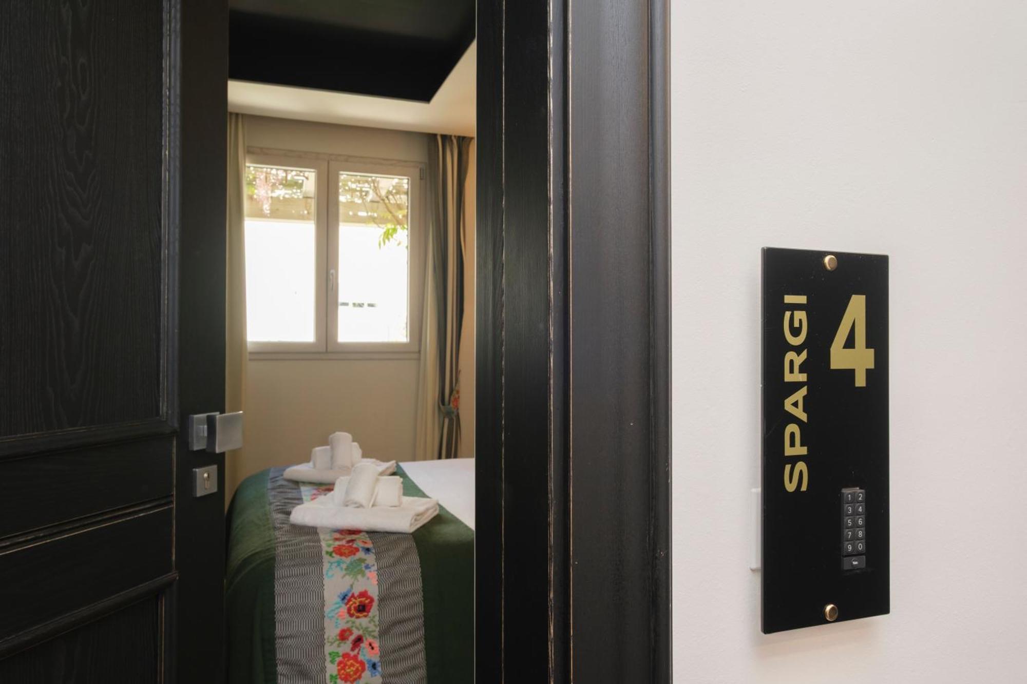 Kemani Villa Sara Olbia Phòng bức ảnh