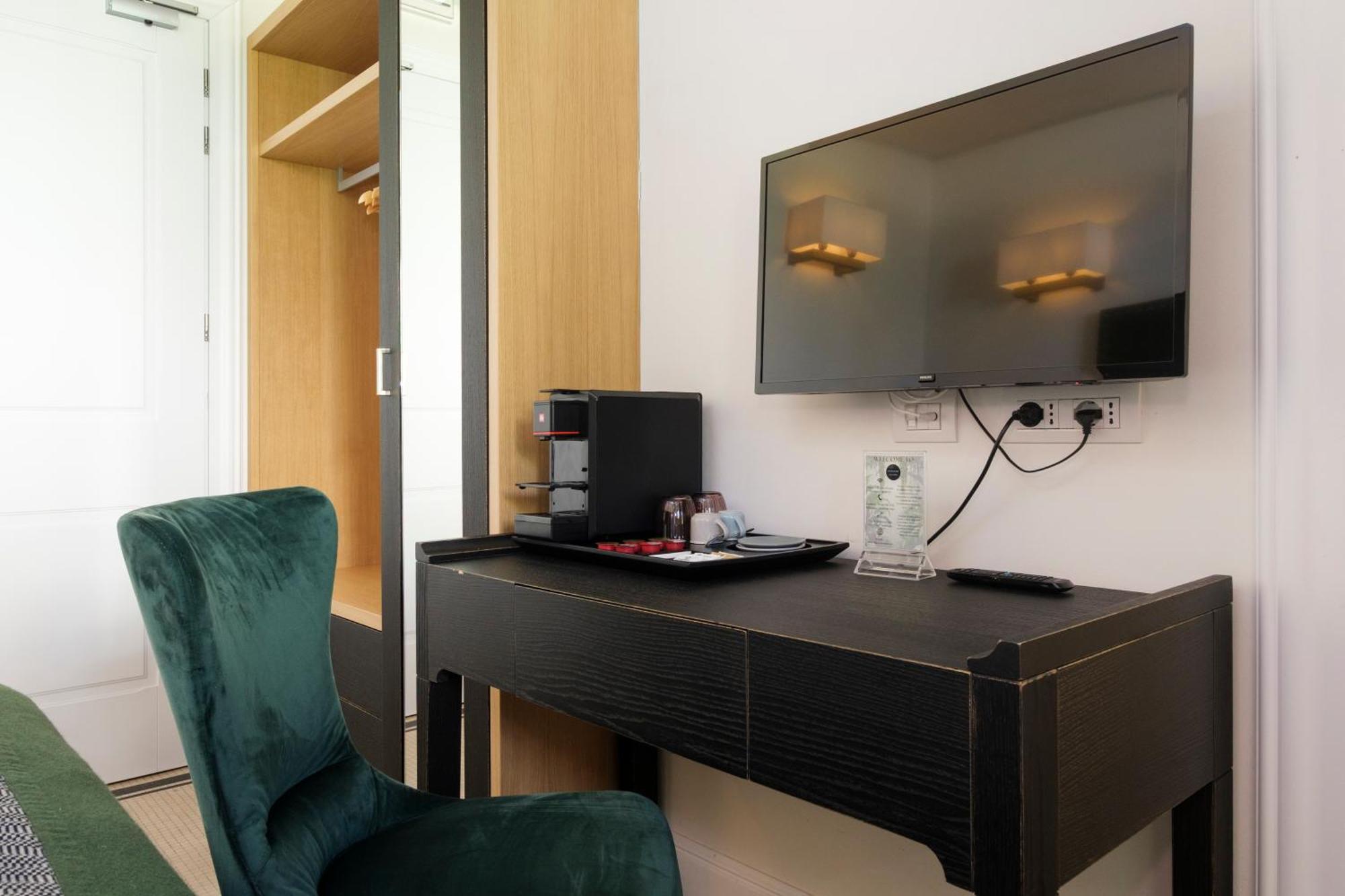 Kemani Villa Sara Olbia Phòng bức ảnh